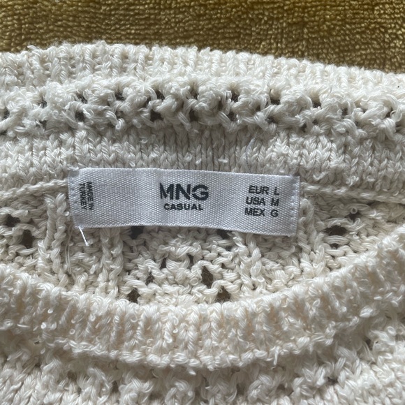 Crochet top - Picture 2 of 2